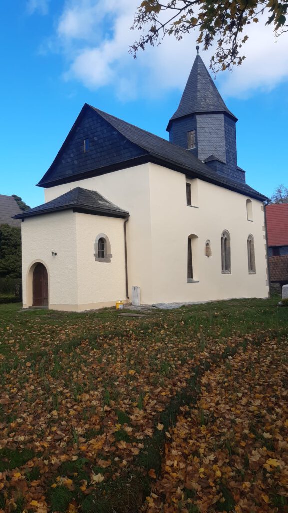 Kirche in St. Jakob mit neuer Fassade
